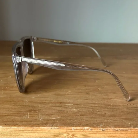 Celine CL40006F Oversized Aviator Sunglasses Clear Frame Brown Gradient Lens - Picture 4 of 7